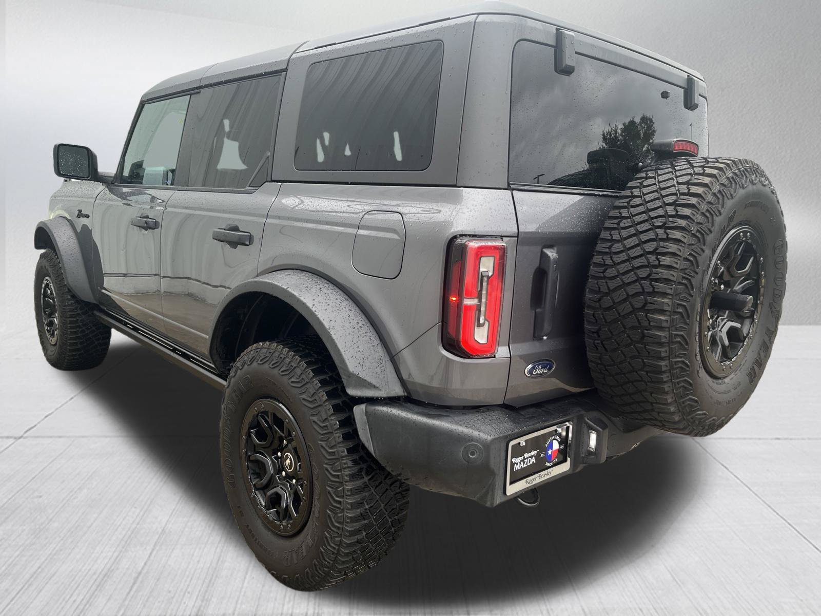 Used 2023 Ford Bronco Wildtrak AWD/4WD image 5