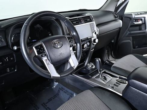 Certified 2023 Toyota 4Runner SR5 AWD/4WD image 12