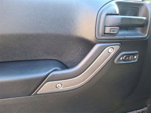 Used 2016 Jeep Wrangler Unlimited Sport w/ Quick Order Package 24S image 15