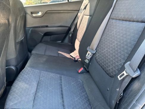 Used 2020 Kia Rio S FWD image 11