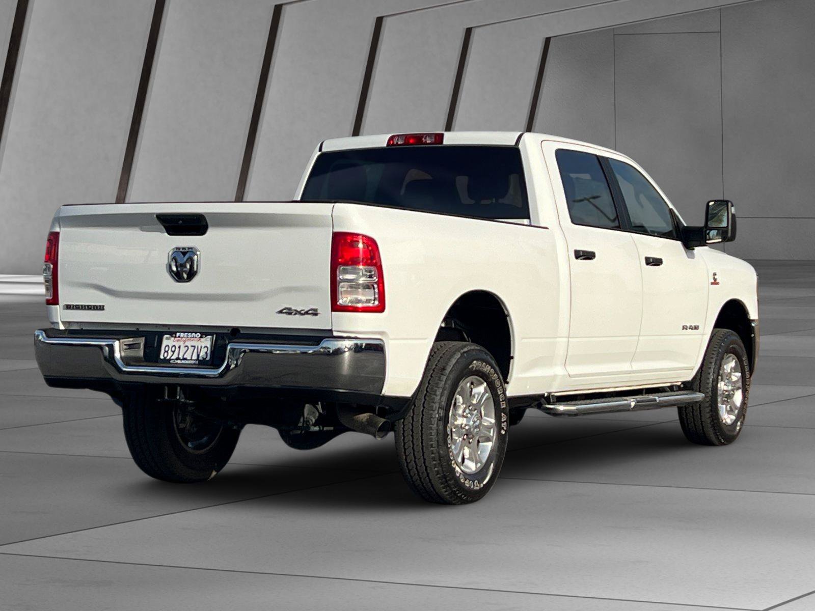 Used 2024 RAM 2500 Big Horn AWD/4WD image 4