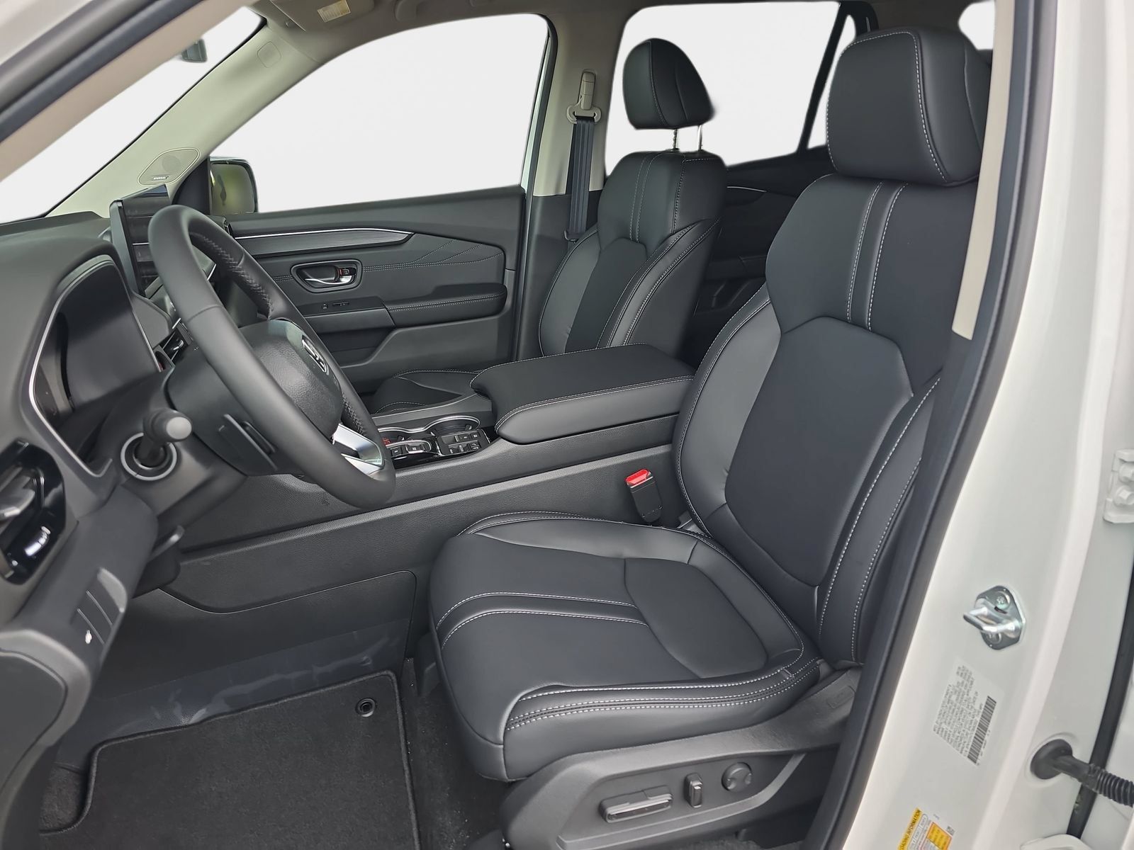 New 2026 Honda Pilot Touring image 16