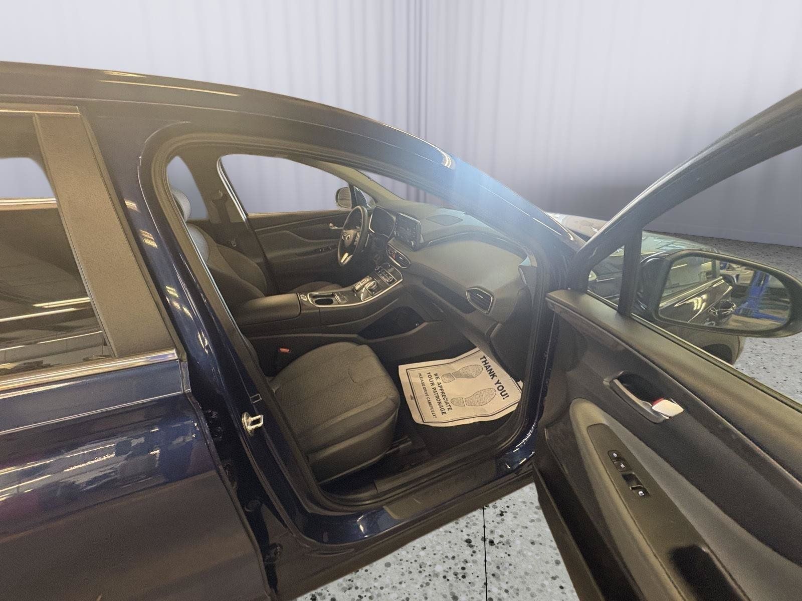 Used 2023 Hyundai Santa Fe SE FWD image 14