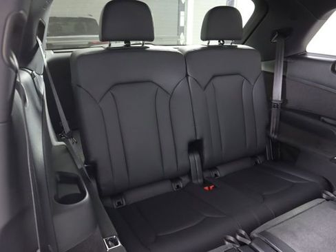 New 2026 Audi Q7 Premium Plus image 24