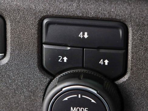 Used 2024 Chevrolet Silverado 2500 LT w/ Convenience Package AWD/4WD image 21