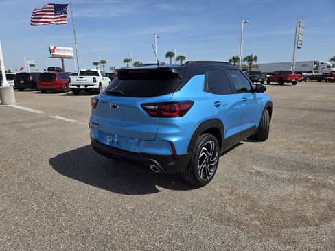 Used 2025 Chevrolet TrailBlazer RS w/ Convenience Package image 7