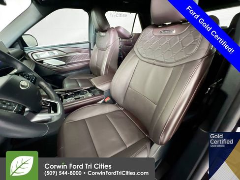 Certified 2025 Ford Explorer Platinum w/ Ultimate Package image 25