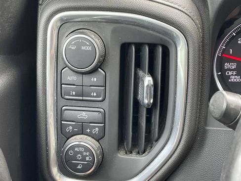 Certified 2022 Chevrolet Silverado 1500 LT AWD/4WD image 31