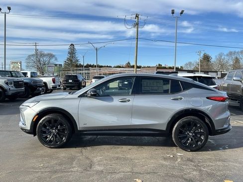 New 2026 Buick Envista Sport Touring w/ Convenience I Package image 8