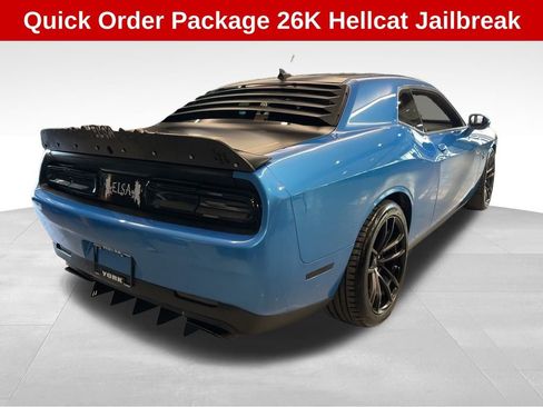 Used 2023 Dodge Challenger SRT Hellcat w/ Driver Convenience Group image 5
