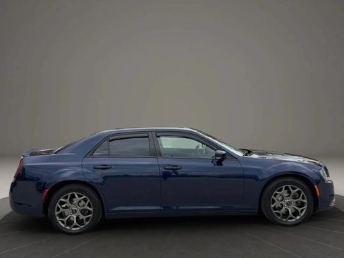 Used 2017 Chrysler 300 S w/ 300S Premium Group AWD/4WD image 8