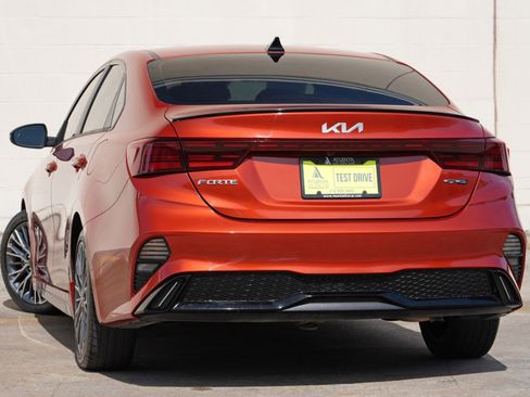Used 2022 Kia Forte GT-Line image 5