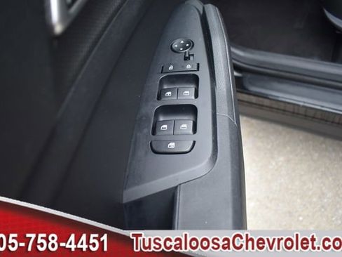 Used 2024 Kia Sportage LX image 17