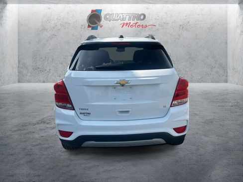 Used 2019 Chevrolet Trax LT FWD image 4