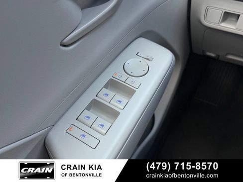 Used 2025 Hyundai Kona SEL FWD image 10