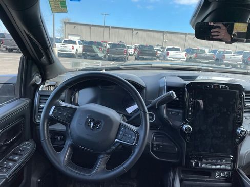 Used 2024 RAM 3500 Limited AWD/4WD image 6