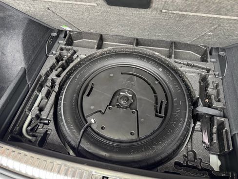 Used 2023 Audi Q3 2.0T Premium image 18