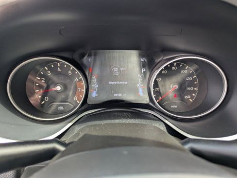 Used 2019 Jeep Compass Latitude w/ Popular Equipment Group AWD/4WD image 16