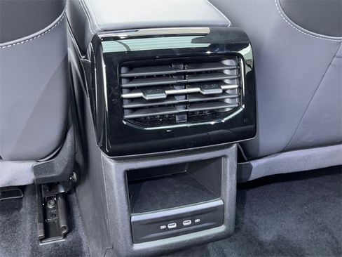 Used 2025 Volkswagen ID.4 Pro S image 43