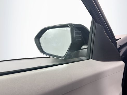Used 2025 Hyundai Kona SEL FWD image 16