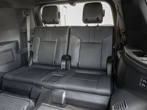 New 2026 Lexus LX 700h Luxury AWD/4WD image 9