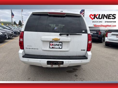 Used 2012 Chevrolet Suburban LT w/ Luxury Package image 8
