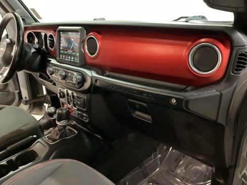 Used 2019 Jeep Wrangler Unlimited Rubicon image 22