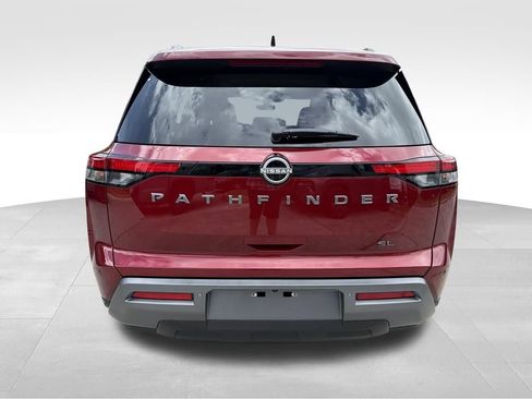 New 2026 Nissan Pathfinder SL FWD image 6