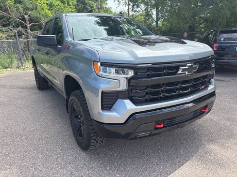 Used 2023 Chevrolet Silverado 1500 LT Trail Boss w/ Protection Package AWD/4WD image 3