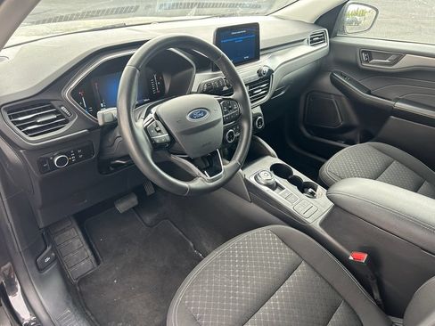 Used 2024 Ford Escape Active AWD/4WD image 25