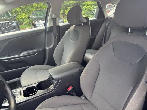 Used 2026 Kia K4 FWD image 23