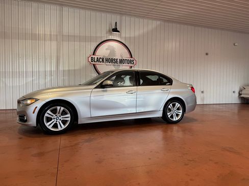 Used 2016 BMW 328i xDrive Sedan image 3