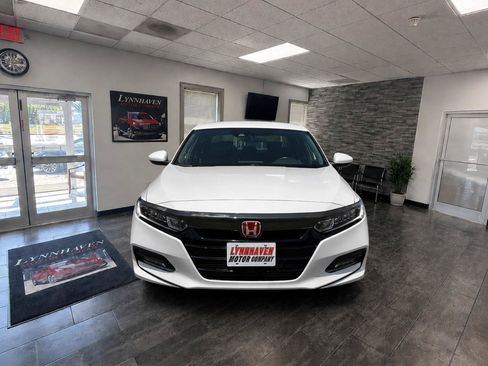 Used 2019 Honda Accord Sport image 12