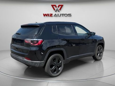 Used 2020 Jeep Compass Latitude AWD/4WD image 5