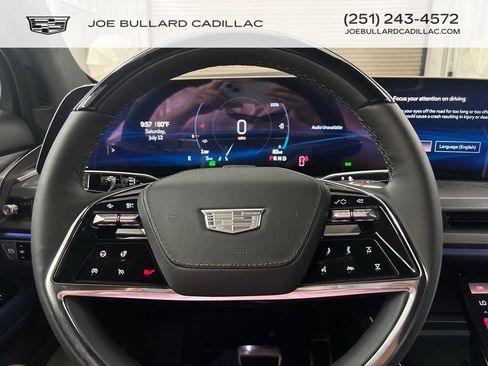 New 2026 Cadillac Vistiq Premium Luxury w/ LPO, Floor Liner Package image 23