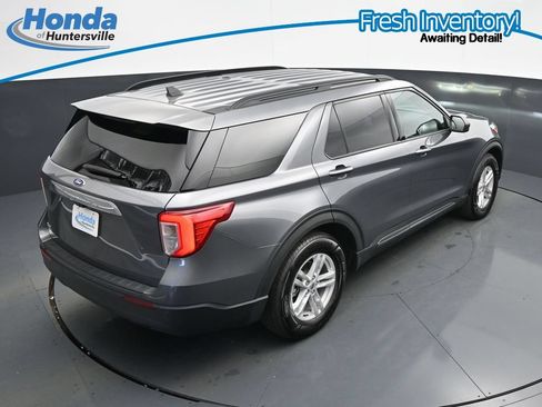 Used 2021 Ford Explorer XLT RWD image 25