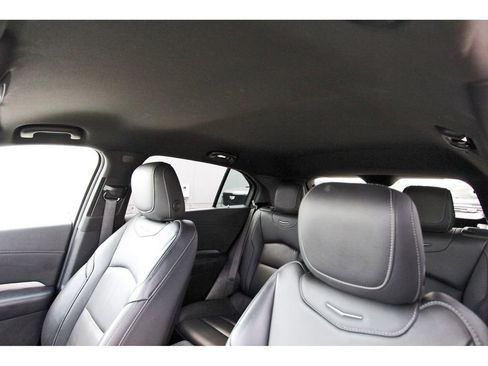 Used 2024 Cadillac XT4 Premium Luxury FWD image 29