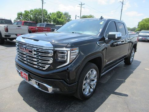 Certified 2025 GMC Sierra 1500 Denali w/ Denali Reserve Package AWD/4WD image 13