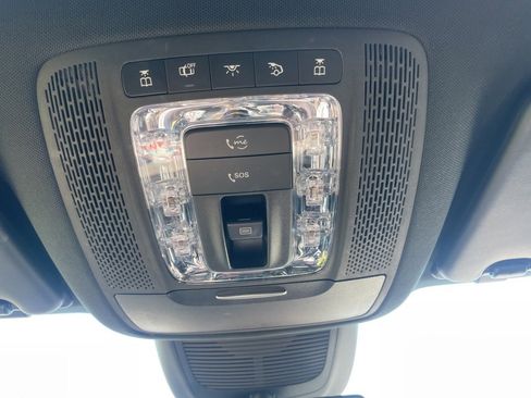 Used 2020 Mercedes-Benz GLE 350 4MATIC image 22