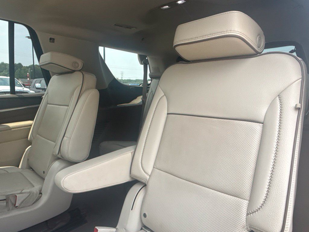 Used 2021 GMC Yukon Denali AWD/4WD image 29