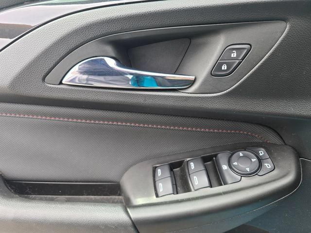 Used 2021 Chevrolet TrailBlazer RS w/ Convenience Package FWD image 16