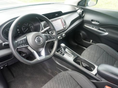 Used 2023 Nissan Kicks SV FWD image 11