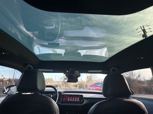 Used 2024 Dodge Charger R/T w/ Plus Group image 34