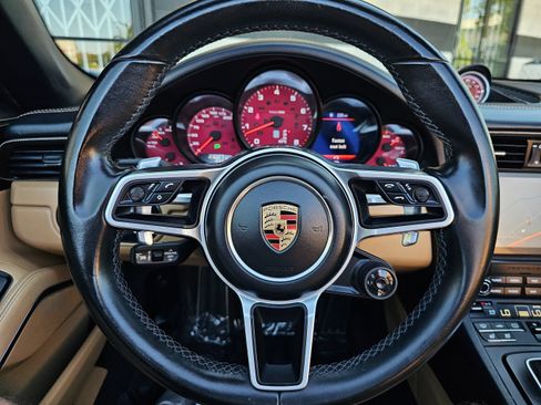 Used 2018 Porsche 911 Carrera S RWD image 63