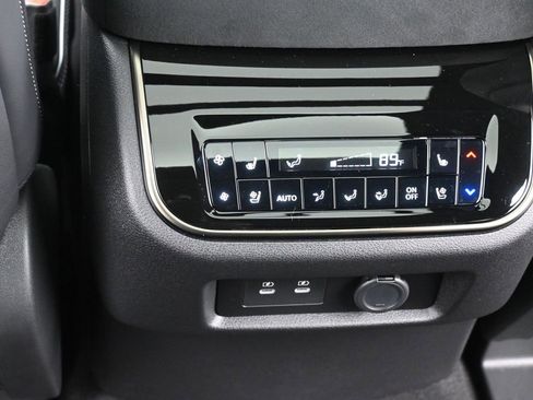 New 2026 INFINITI QX80 Autograph image 16