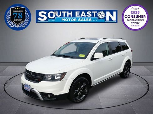 Used 2019 Dodge Journey Crossroad w/ Nav & Sun Group image 1