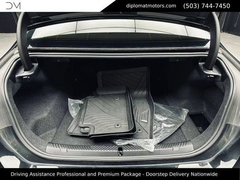 Used 2024 BMW i5 M60 w/ Premium Package AWD/4WD image 46