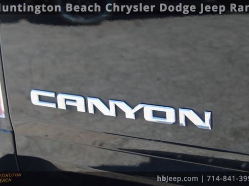 Used 2019 GMC Canyon Denali image 7