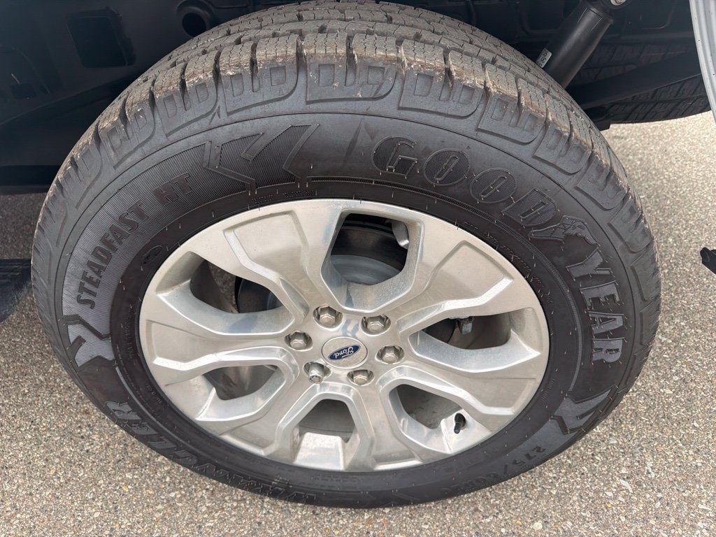 Used 2023 Ford F150 Platinum w/ Equipment Group 701A High AWD/4WD image 9