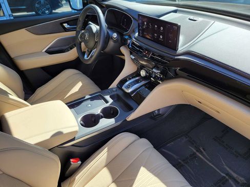 Certified 2025 Acura MDX SH-AWD w/ Advance Package image 11